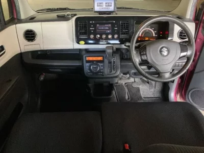 Suzuki MRWAGON