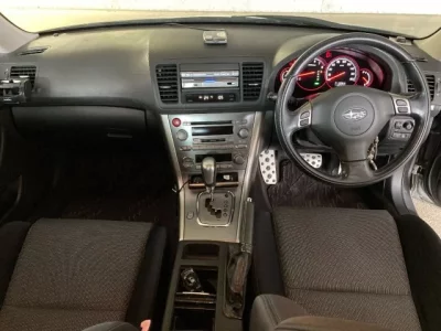 Subaru LEGACY B4