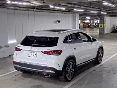 Mercedes-Benz GLA CLASS