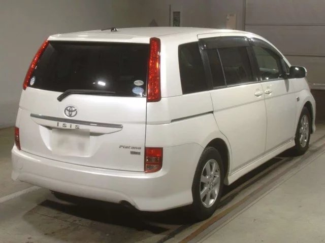 Toyota ISIS