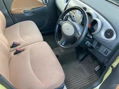 Daihatsu MOVE LATTE