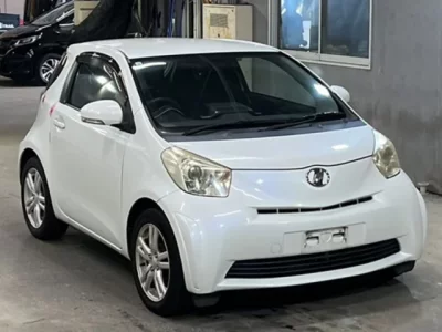 Toyota IQ