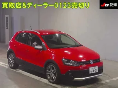 Volkswagen CROSS POLO
