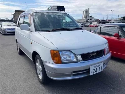 Daihatsu PYZAR