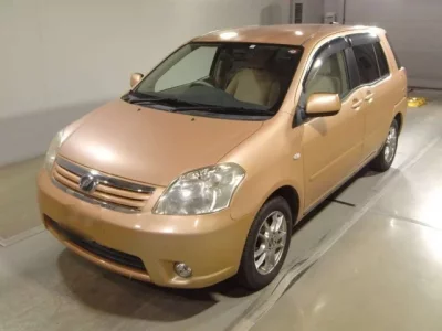 Toyota RAUM