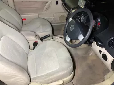 Volkswagen NEW BEETLE