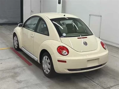 Volkswagen NEW BEETLE