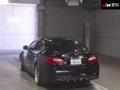 Nissan FUGA