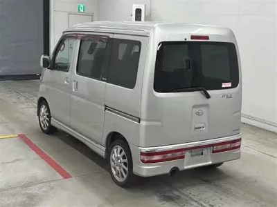 Daihatsu Atrai Wagon