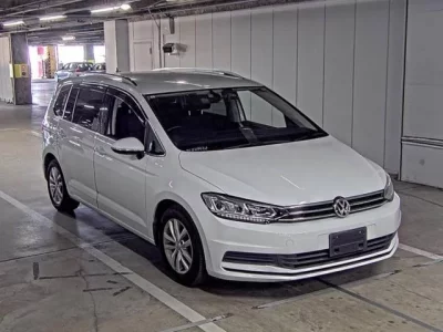 Volkswagen GOLF TOURAN