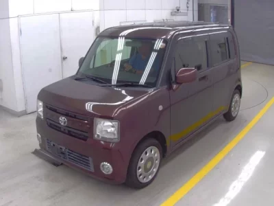 Toyota PIXIS SPACE