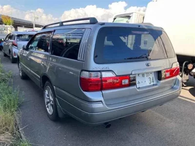 Nissan STAGEA
