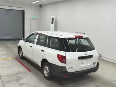 Nissan AD