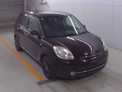 Mazda VERISA