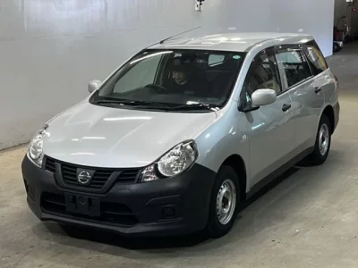 Nissan AD