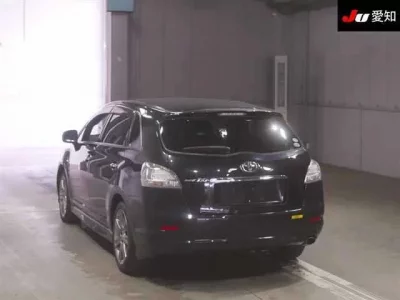 Toyota MARK X ZIO