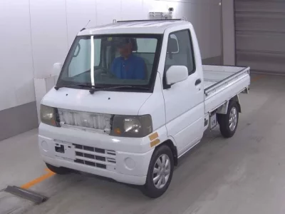 Nissan CLIPPER TRUCK