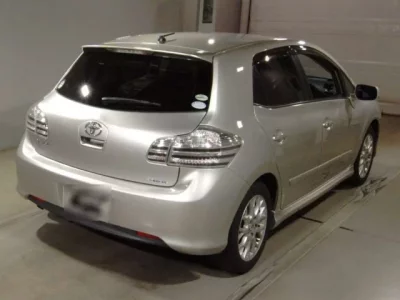 Toyota BLADE
