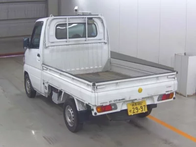 Nissan CLIPPER TRUCK