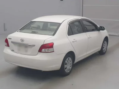 Toyota BELTA