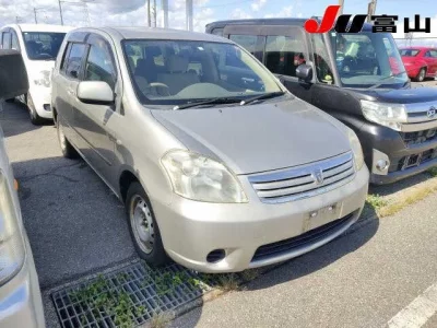Toyota RAUM