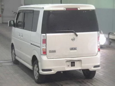 Nissan CLIPPER RIO