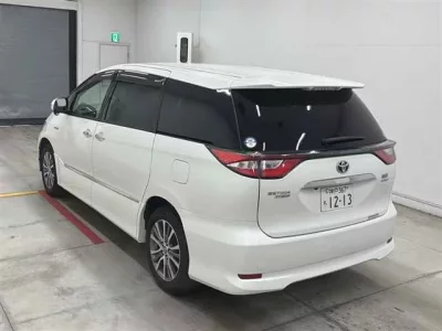 Toyota ESTIMA HYBRID