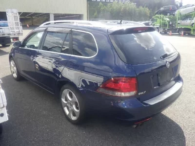 Volkswagen GOLF VARIANT