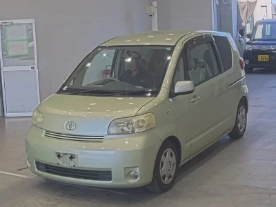 Toyota PORTE