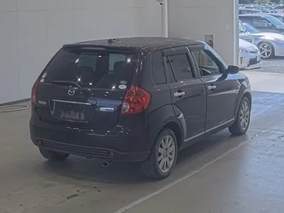 Mazda VERISA