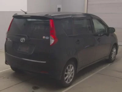 Toyota PASSO SETTE