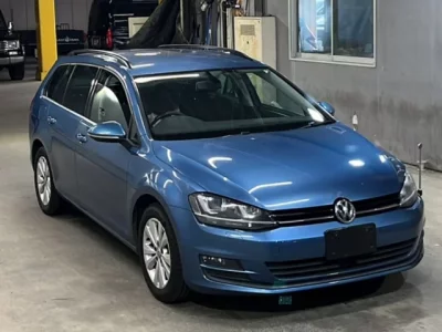 Volkswagen GOLF VARIANT