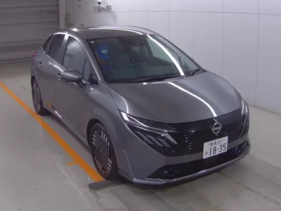 Nissan AURA