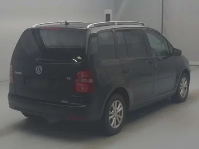 Volkswagen GOLF TOURAN