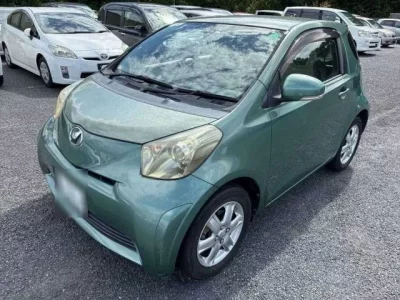 Toyota IQ
