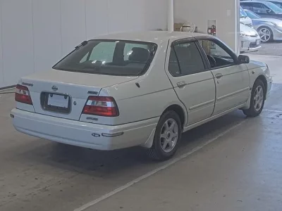 Nissan BLUEBIRD