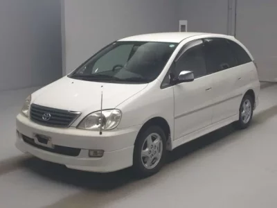 Toyota NADIA