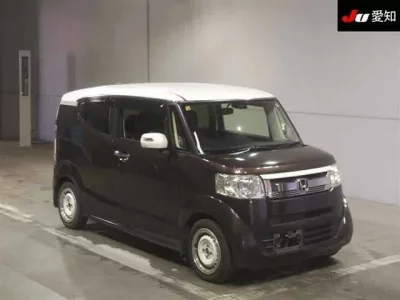 Honda N BOX SLASH