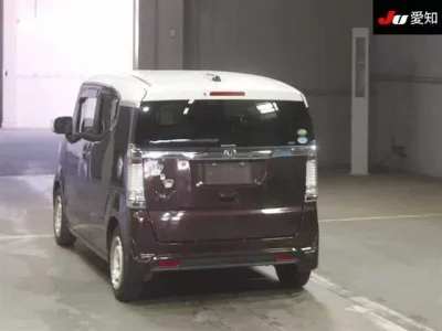 Honda N BOX SLASH