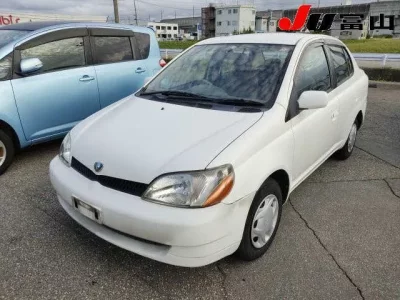Toyota PLATZ