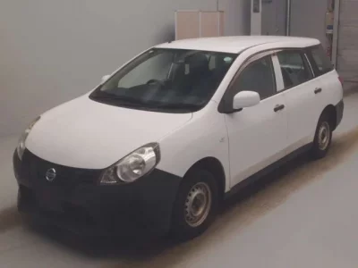 Nissan AD