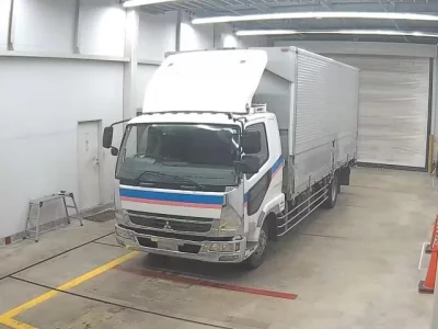 Mitsubishi FUSO FIGHTER