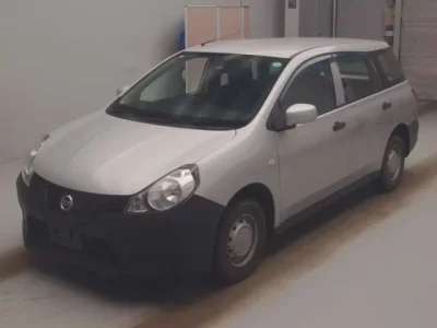 Nissan AD