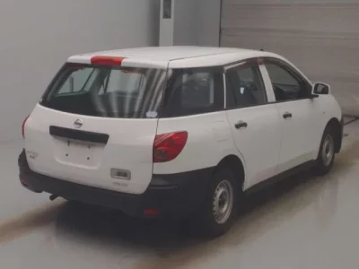 Nissan AD