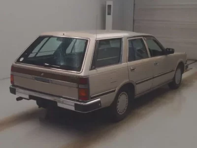 Nissan GLORIA VAN