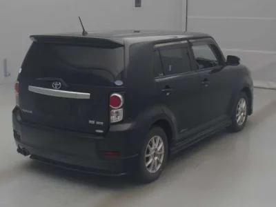 Toyota COROLLA RUMION