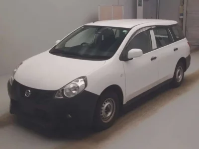 Nissan AD