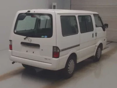Mazda BONGO VAN