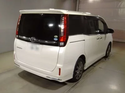 Toyota ESQUIRE