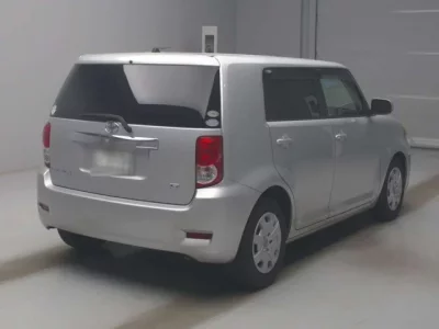 Toyota COROLLA RUMION